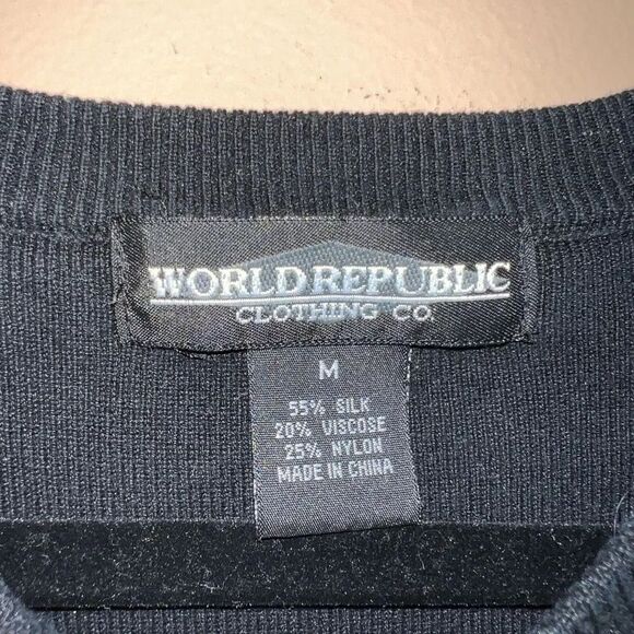 Vintage World Republic Clothing Co. Black Silk Rosette Snap Cardigan Size Medium - Picture 3 of 4